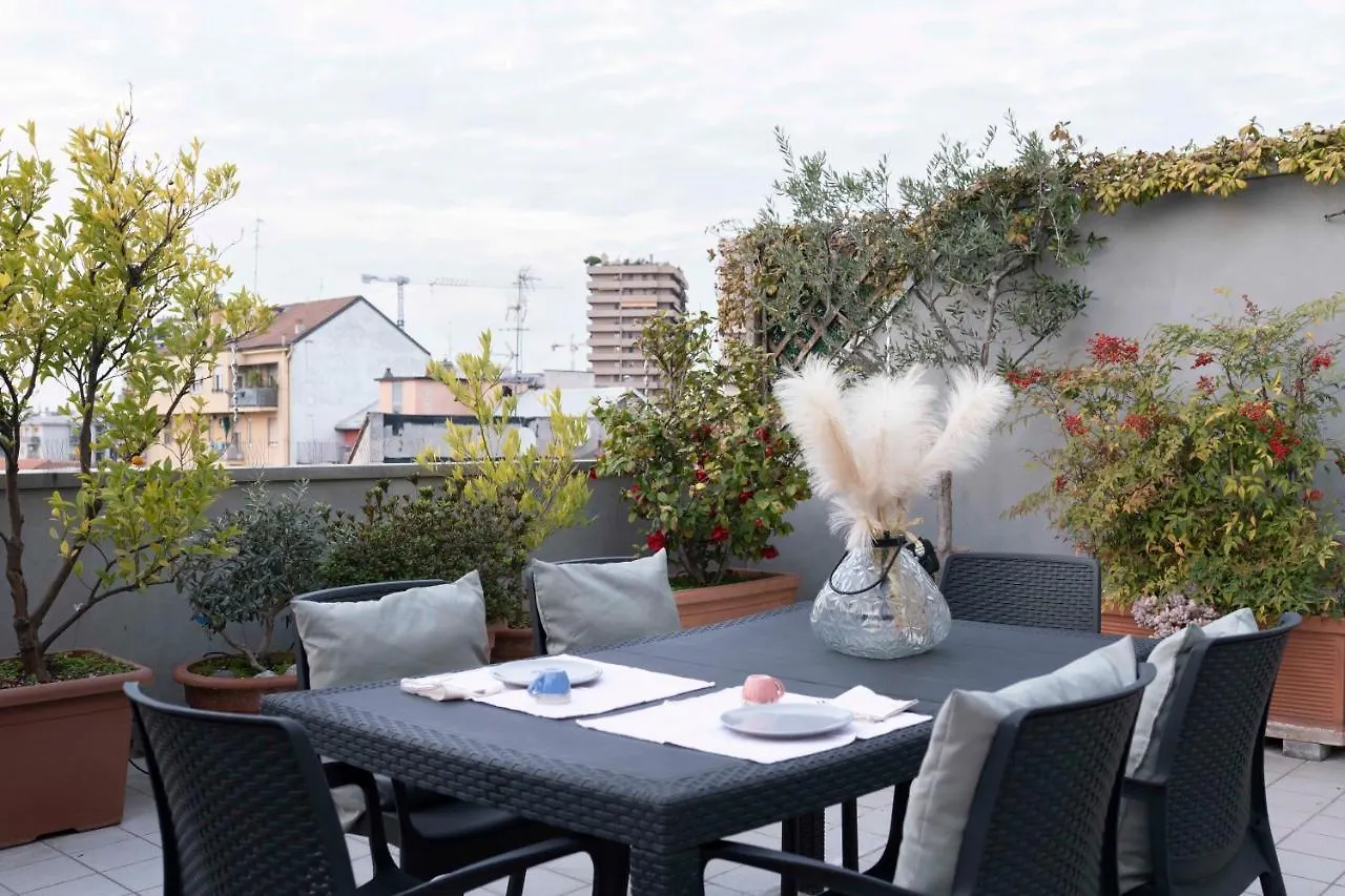 Terrazza Milano Via Oglio 3 - Corso Lodi Apartment