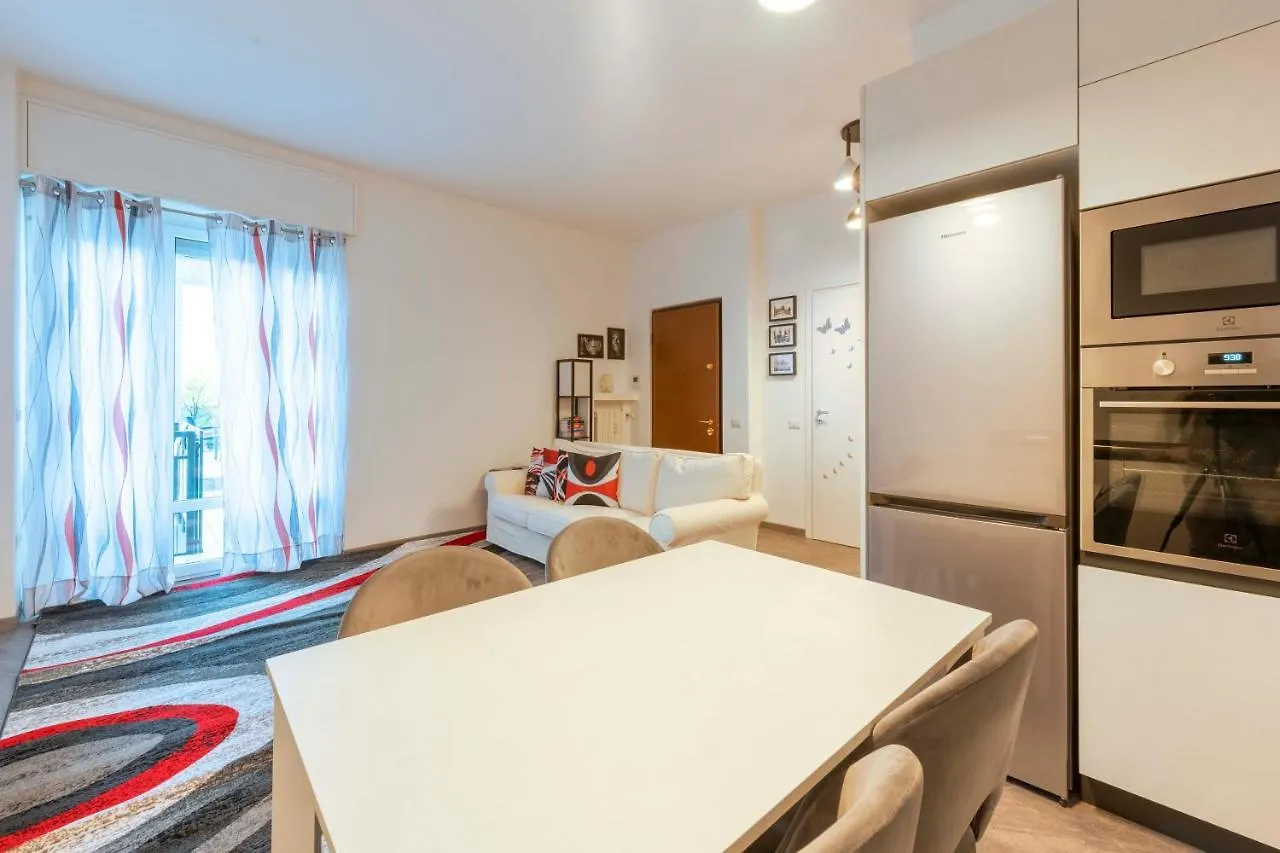 Terrazza Milano Via Oglio 3 - Corso Lodi Apartment